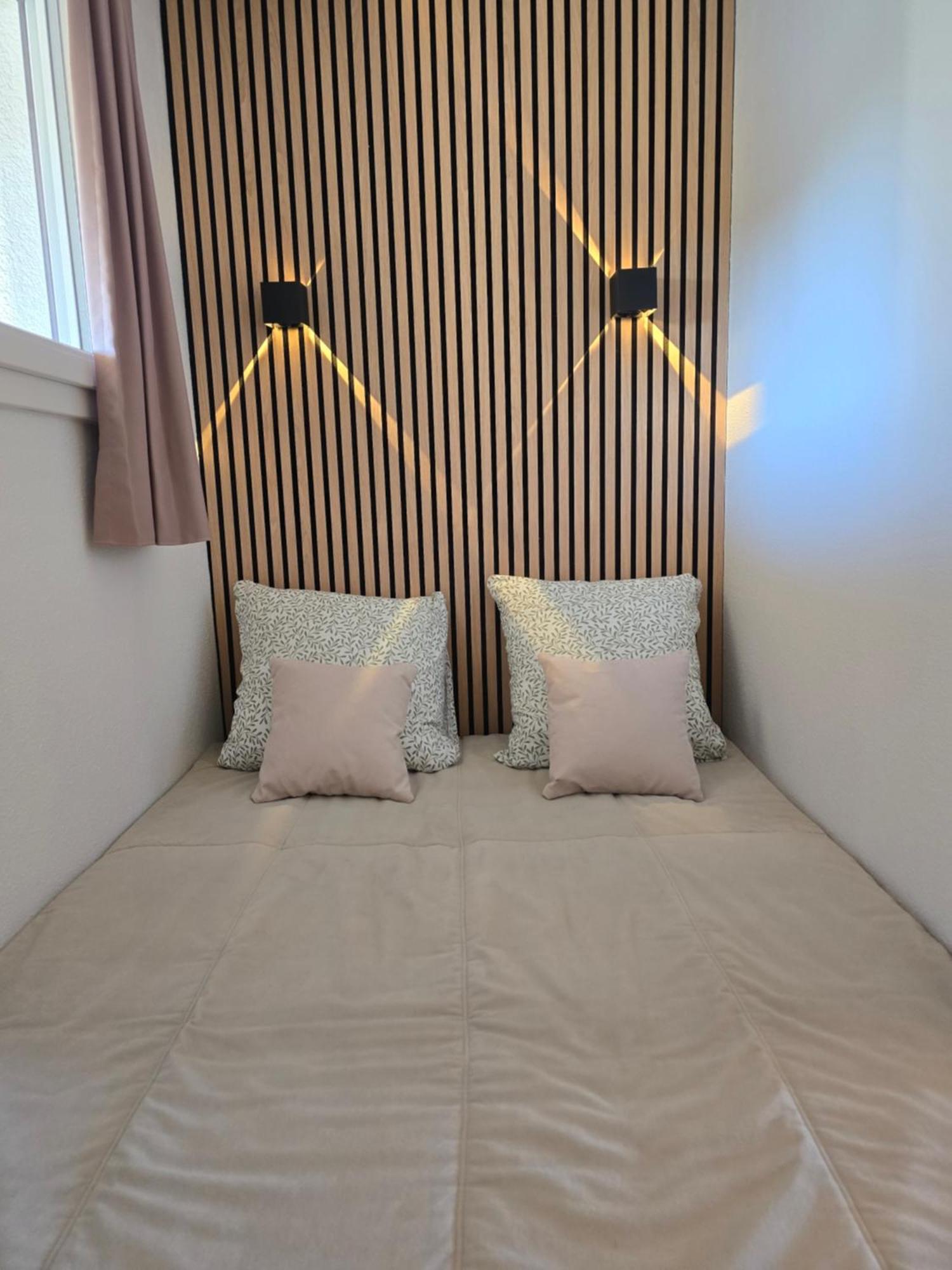 Chez Adriana Studio Vue Mer Avec Piscine Гримо Экстерьер фото